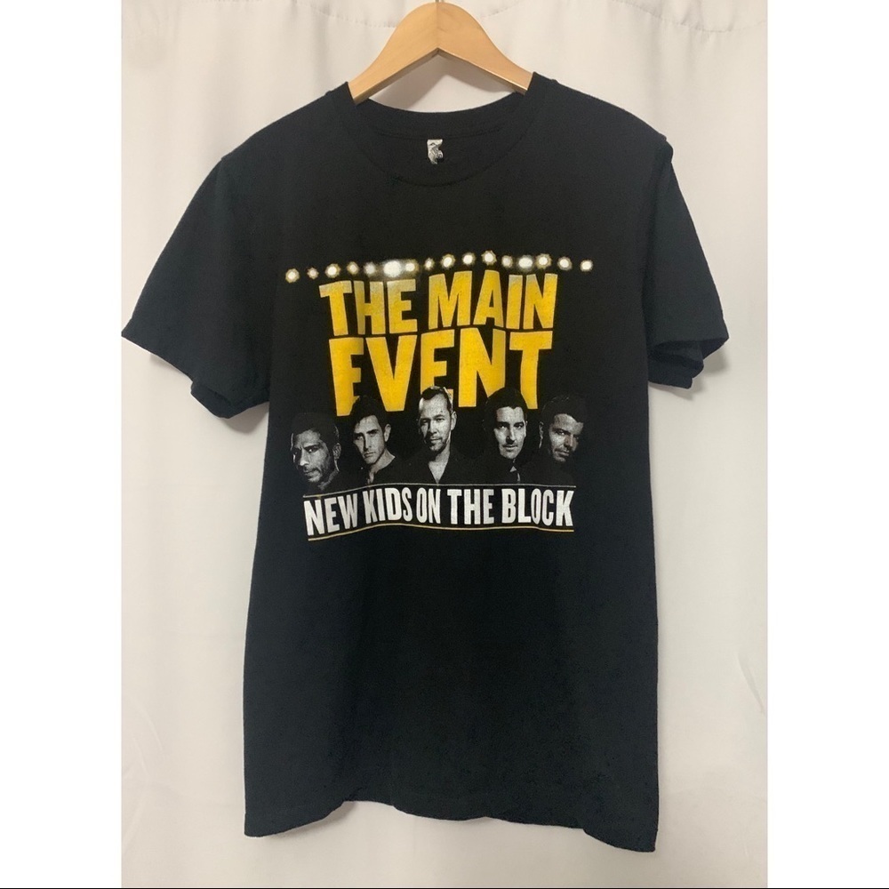 New Kids on the Block NKOTB Concert Tee Size Small